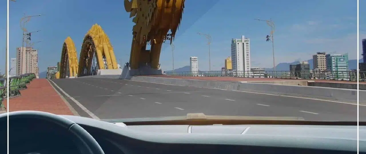 दा नांग से होई एन तक एक कार किराए पर लें